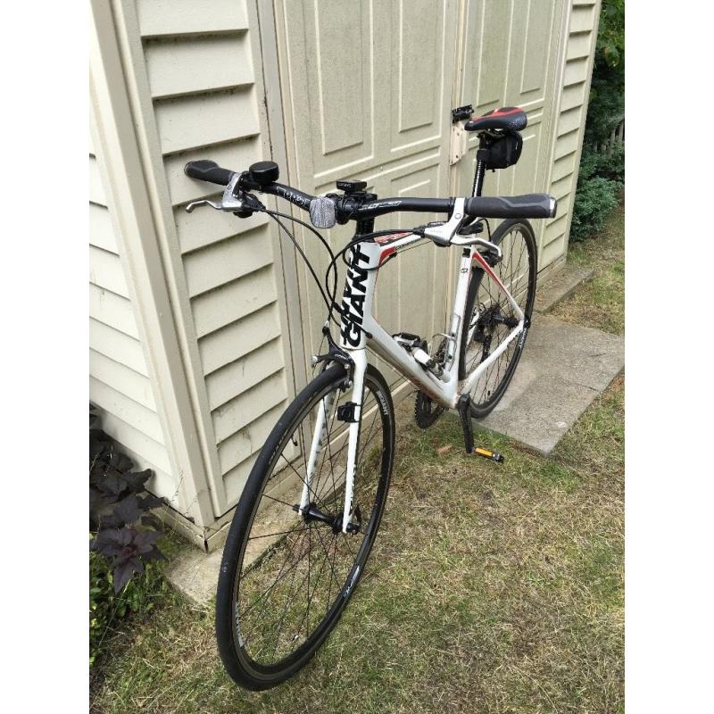 Giant defy composite large
