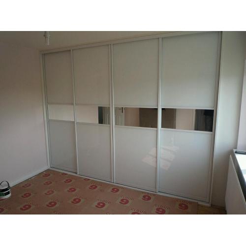 Made to measure sliding wardrobes