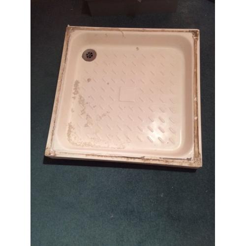 Shower tray and shower doors