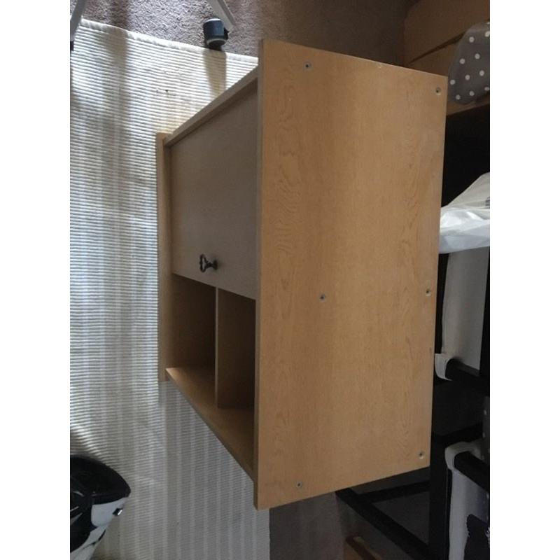 Fish tank stand collection tonight or Saturday am