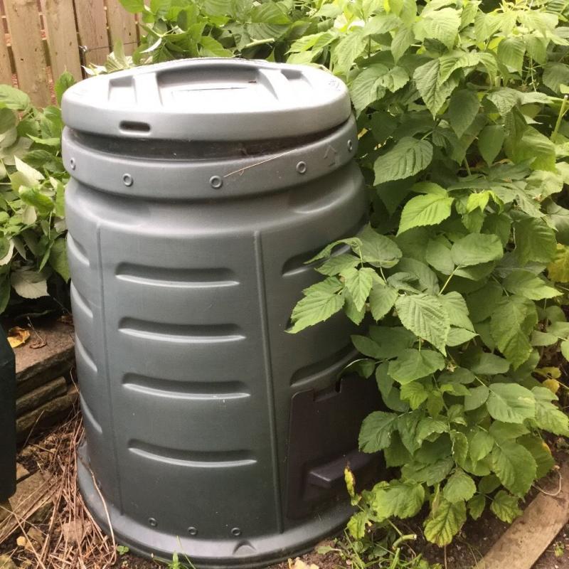 Compost bins 2