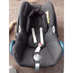 Maxi Cosi Group 0 Infant Carrier.