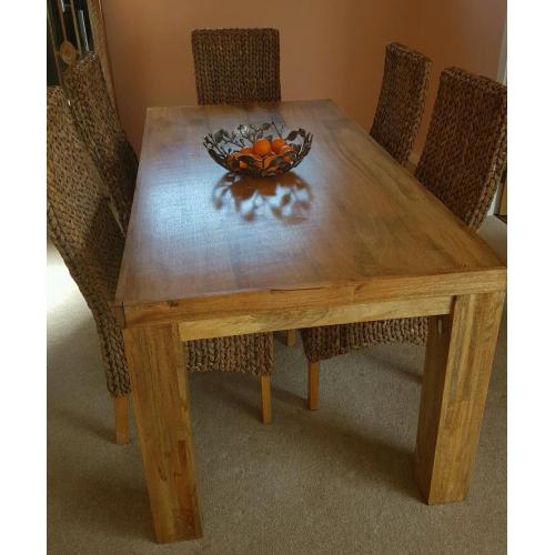 Solid oak dining table with 6 chairs