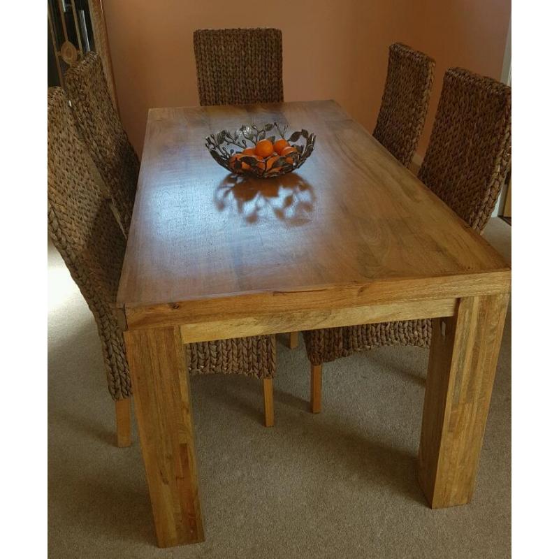 Solid oak dining table with 6 chairs