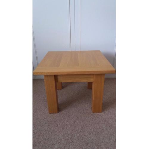 Lamp table