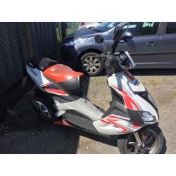 APRILIA SR50