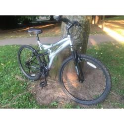 Great Condition Dunlop Moutain Bike - Active suspension system