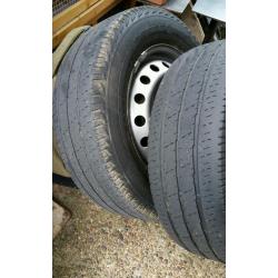 Vivaro trafic primes tar wheels