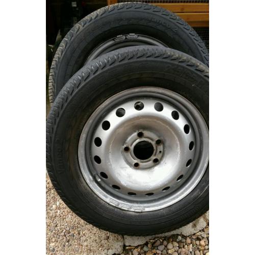 Vivaro trafic primes tar wheels