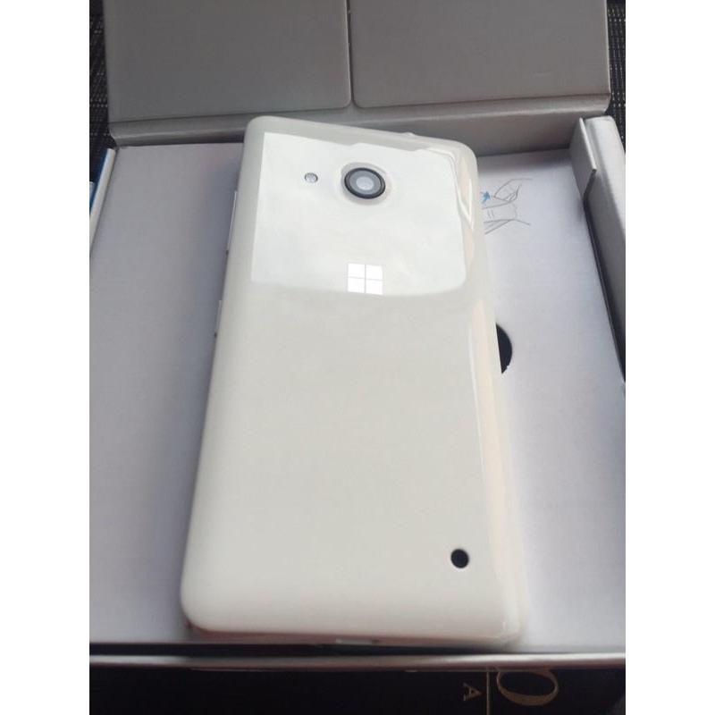 Microsoft lumia 550 white brand new tesco o2 giffgaff