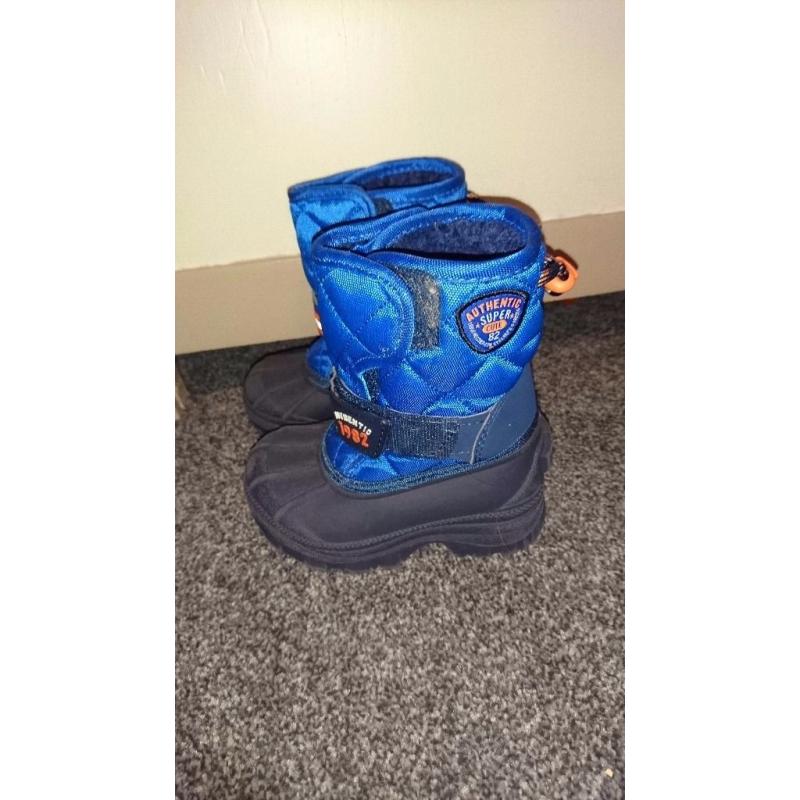 Next. childs size 5 snowboots
