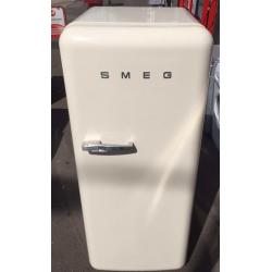 //(%)\ RETRO SMEG IVORY CREAM FRIDGE FREEZER REFRIGERATOR FAB28 INCLUDES 6 MONTHS GUARANTEE