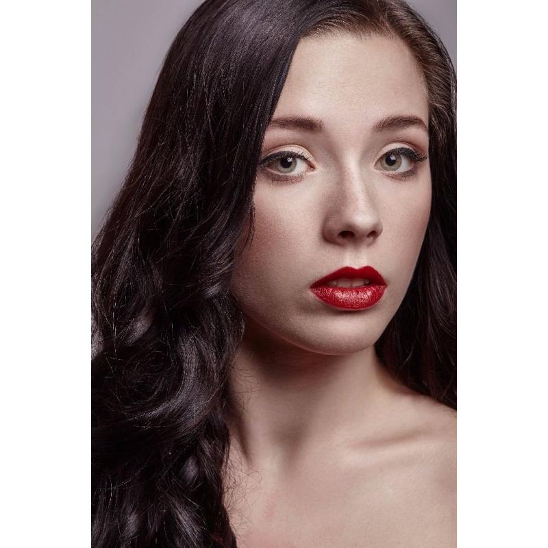 Makeup Artist & Hairstylist London, available to travel. Trained in AOFM Academy Of Freelance Makeup
