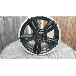4 x Genuine Mini Countryman alloy wheels. 18.5 star double spoke. Alloy wheels.Like new