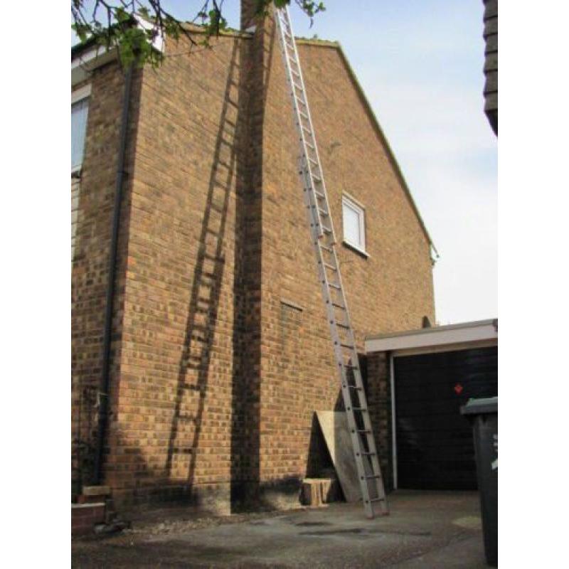 32 rung double ladder very big