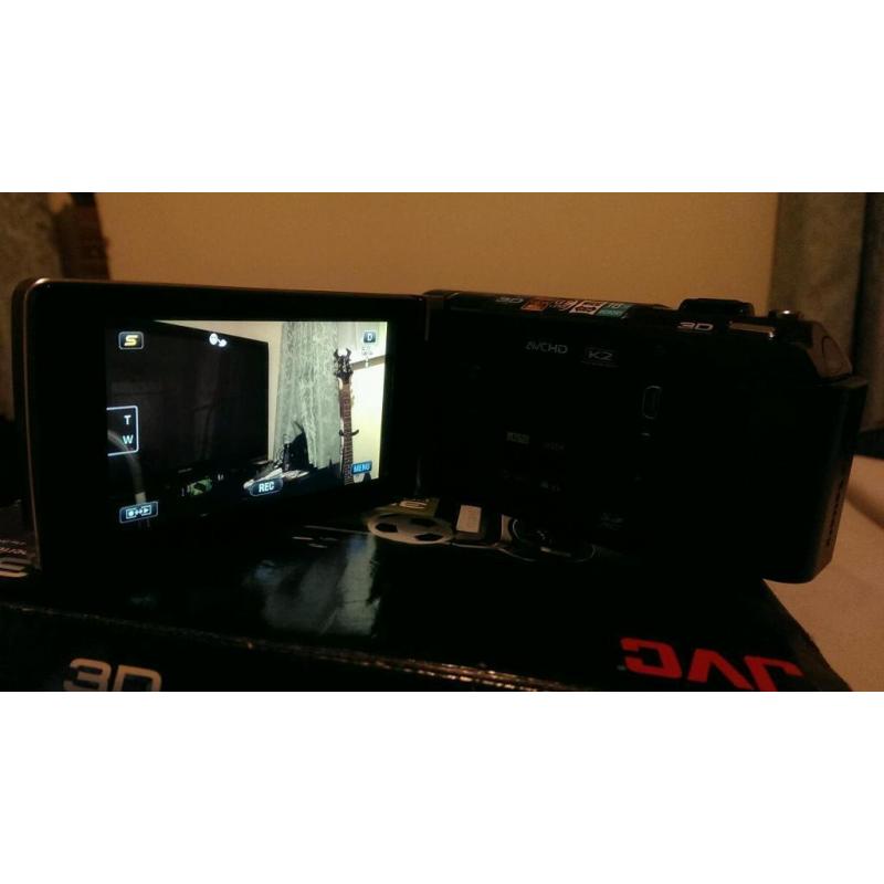 JVC EVERIO FULL HD 3D CAMCORDER for sale or possible trade