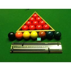 Three quarter size snooker table