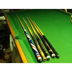 Three quarter size snooker table