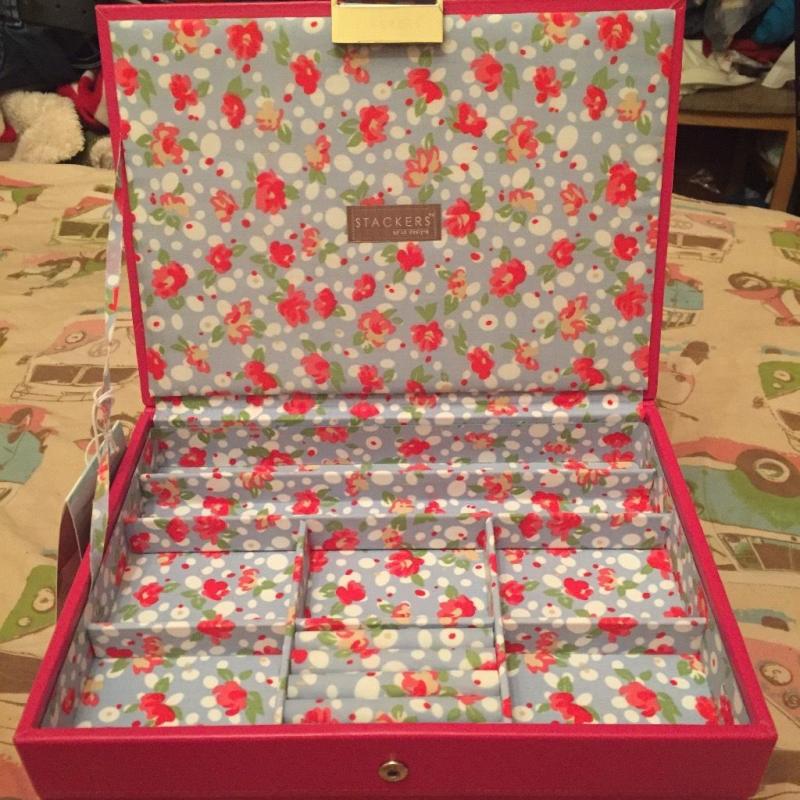 Brilliant 'Stackers' jewellery box