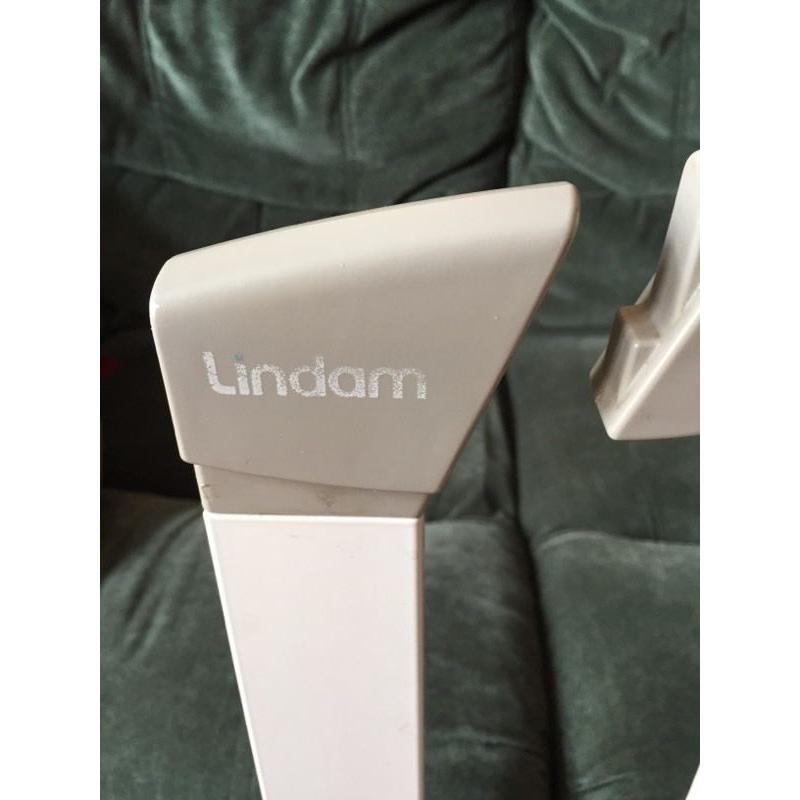 Lindam safety gate stair gate