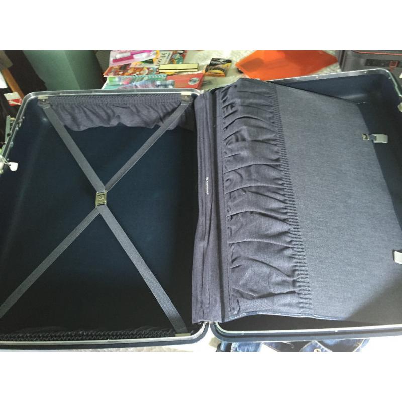 SAMSONITE SUITCASE 26"