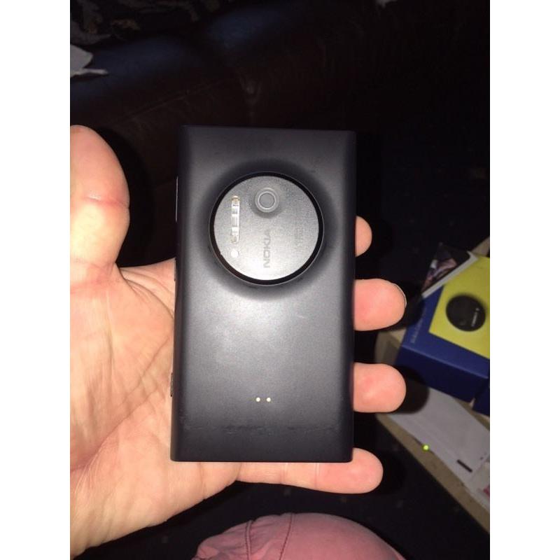 Nokia lumia 1020 unlocked mint con 32gb