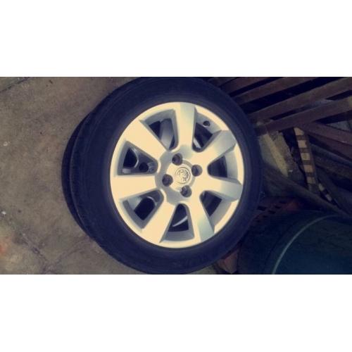 Vauxhall Astra 4x100 Alloys!