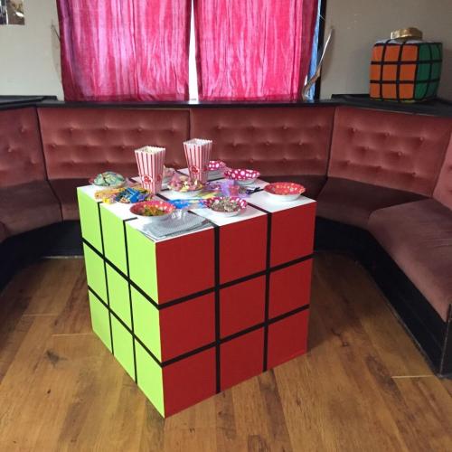 Rubic cube 2.5 feet square