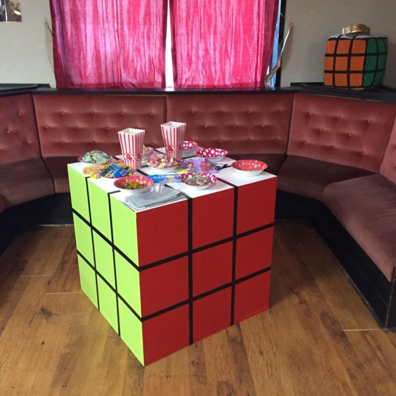 Rubic cube 2.5 feet square