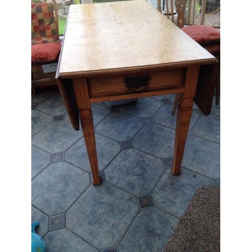 Oak Pembroke drop leaf Table