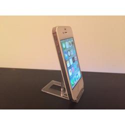 Apple iPhone 4s-16Gb- On O2/giffgaff/Tesco - Great condition