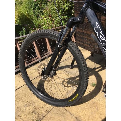 KONA BLAST DELUXE MOUNTAIN BIKE