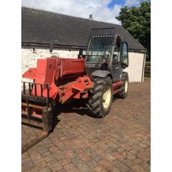 Manitou telescopic forklift