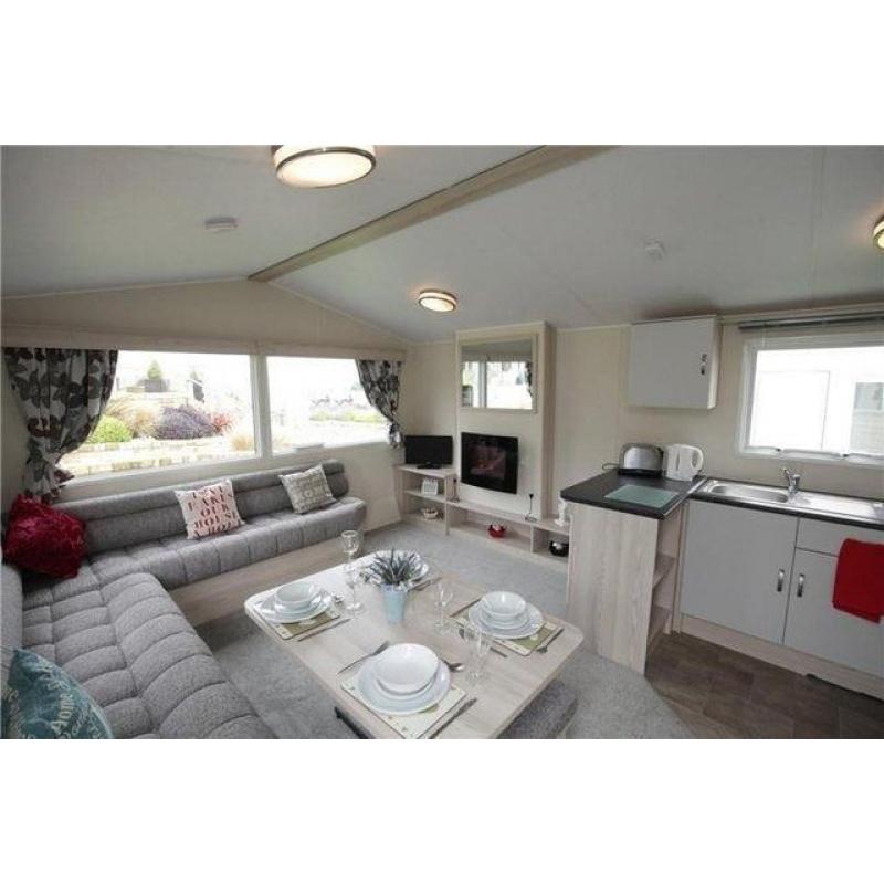2016 Atlas Moonstone for Sale in Coastal Village