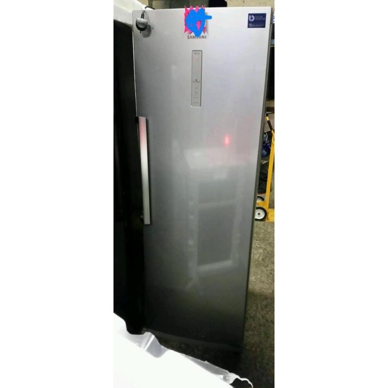 NEW Samsung tall larder fridge.