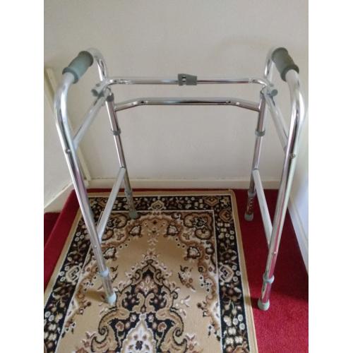 Light Weight Foldoing Walking Frame