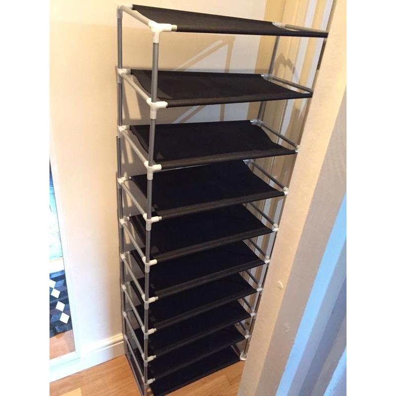 Cheap Shoes stand
