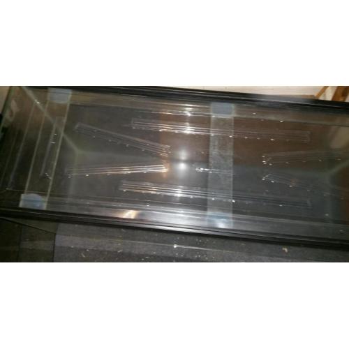 3ft fish tank with condensation tray and lid