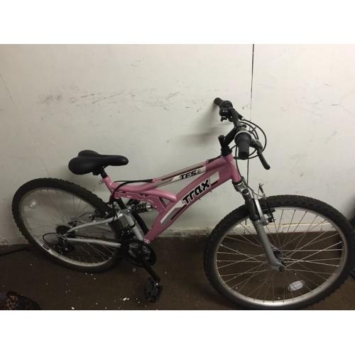Trax Ladies TFS 1 Pink Bike 16" Frame