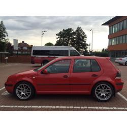 VW golf RED SE 2000 1.6 petrol