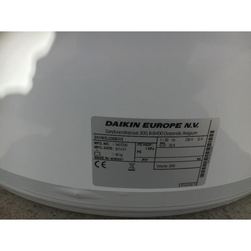 Daiken 200l hot water cylinder Code Daiken EKHWSO200B3V3