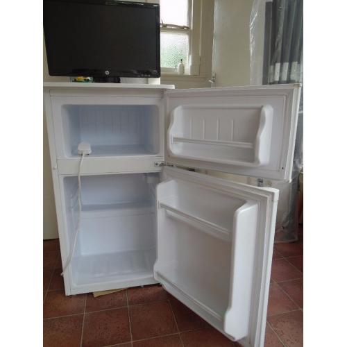 Small fridge / freezer