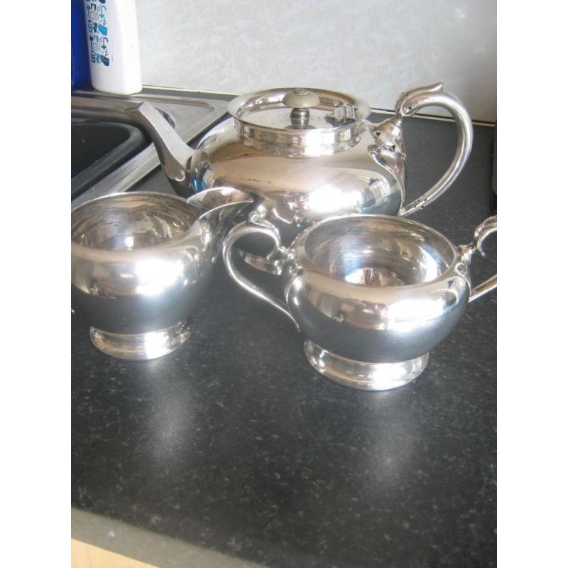 Silver plated teapot set