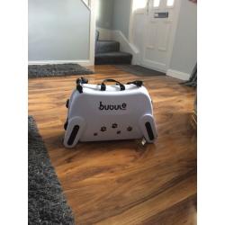 Kids ride on suitcase