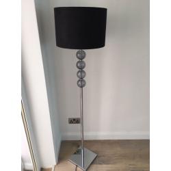 Floor lamp