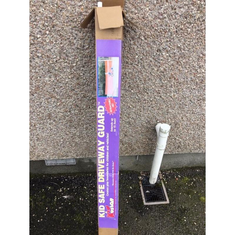 Driveway guard