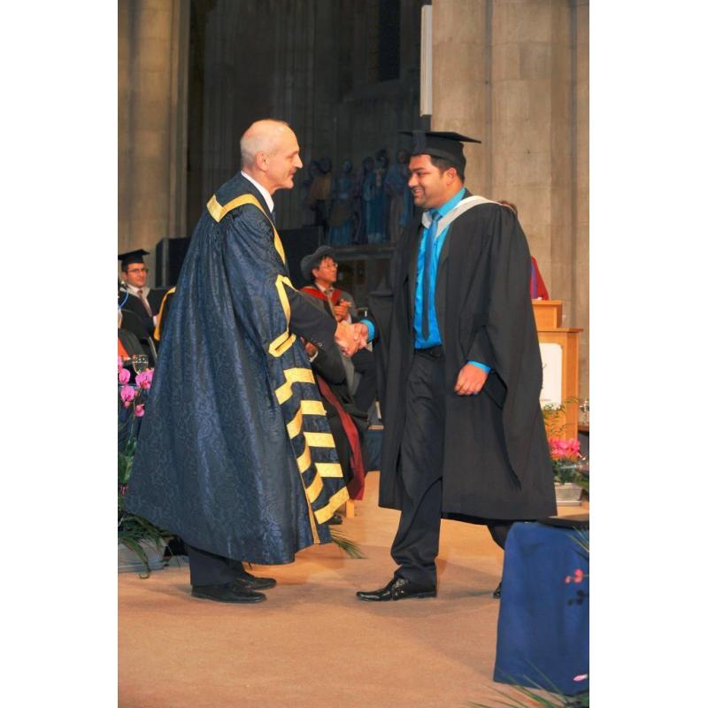 Maths / Physics / Chemistry / Science / GCSE / A LEVEL / Engineering - Home tutor