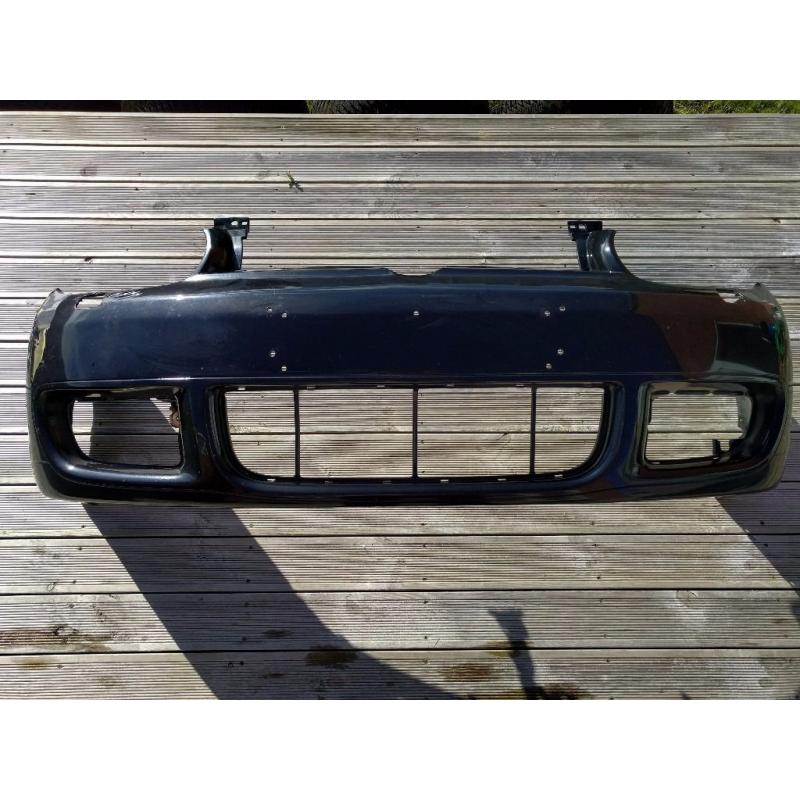 *Genuine* VW R32 Front Bumper - Volkswagen Golf mk4 - Diamond Black (LC9Z)
