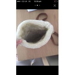 UGG bad