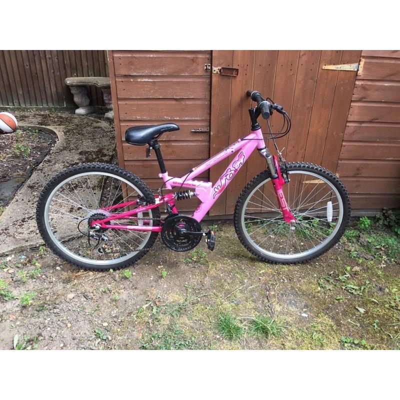Halfords Apollo FS24 mountain bike